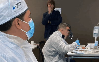 Docentes y residentes de la Maestría en Implantología Oral participan en la Cumbre Internacional GMI 2025 en Barcelona, España