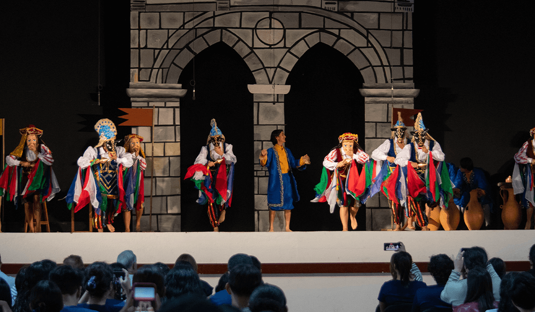 UNICA celebra el Festival Patrio resaltando la riqueza cultural de Nicaragua