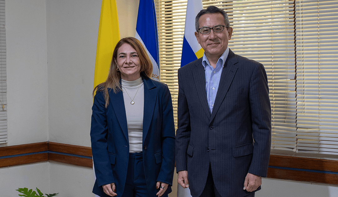 Embajador de Japón visita UNICA y fortalece lazos de cooperación académica